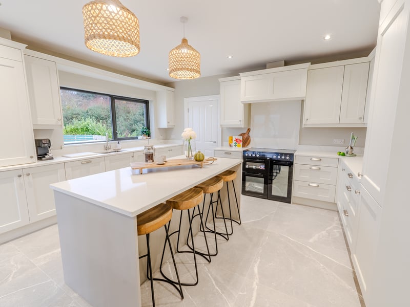 £2m Instant Win Pot - Luxury House End Prize!