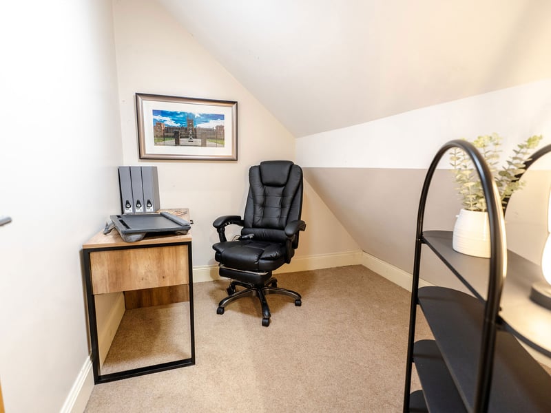 Home And Away Bundle or £700,000 - Beat The Clock!