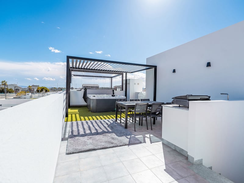 3 Bed Luxury Villa in Spain 