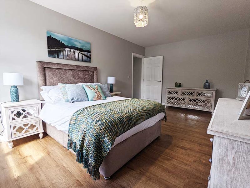 3 Bed House in Armagh & VW Golf