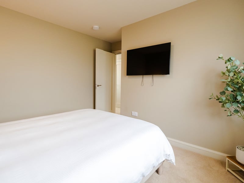 4 Bedroom Luxury New Build House in Dublin OR £400,000