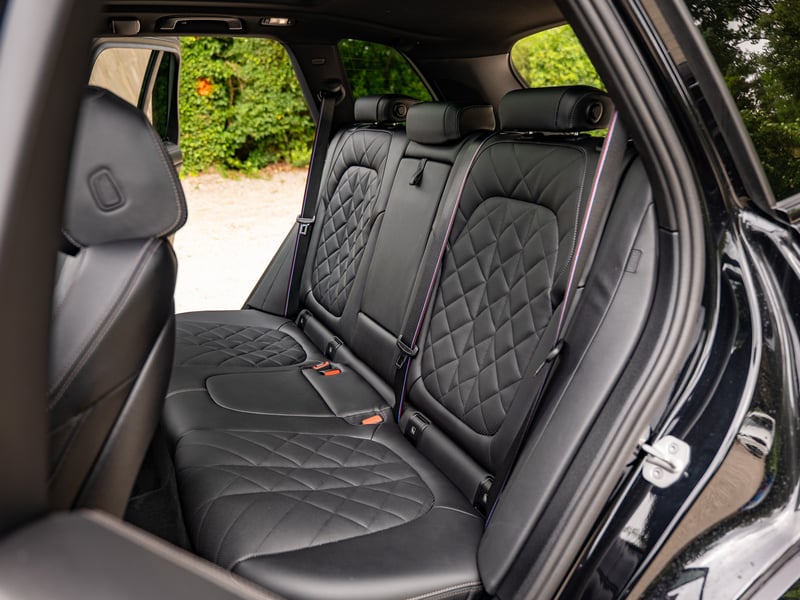 2024 BMW X5 xDrive50e M Sport Pro or £45,000