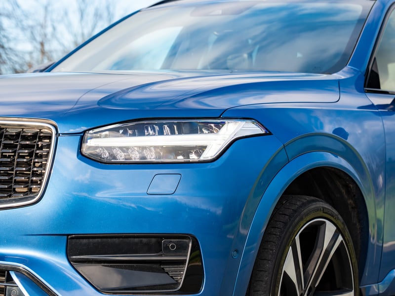 Volvo XC90 B5 R-Design OR £25,000