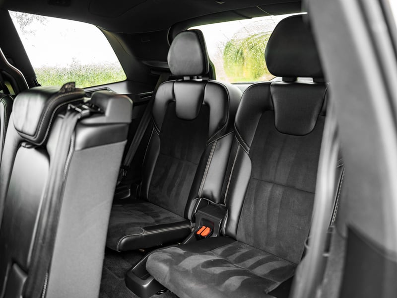 2021 Volvo XC90 B5 R-Design Pro OR £25,000