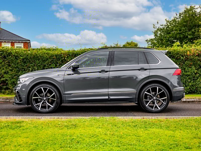 2021 VW Tiguan R-Line OR £20,000