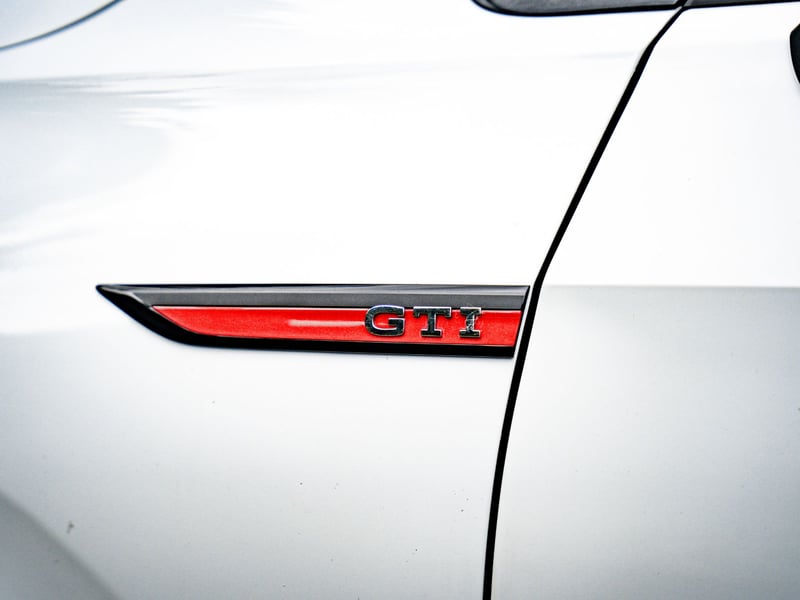 2021 VW Golf 2.0 GTI OR £15,000