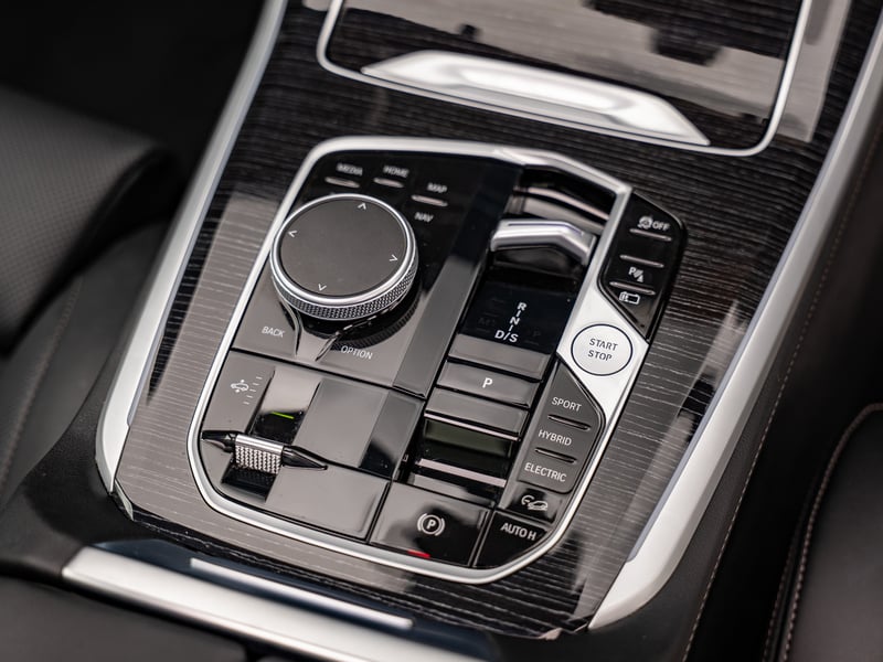 2024 BMW X5 xDrive50e M Sport Pro or £45,000