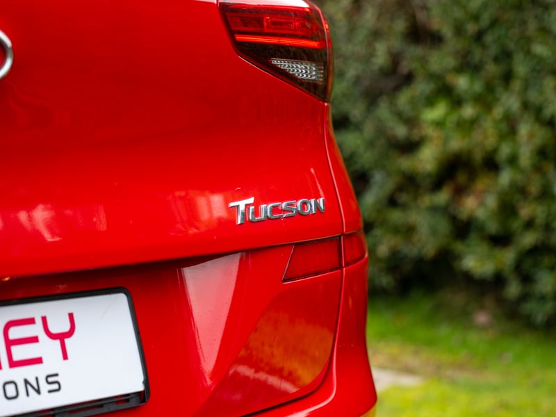 Hyundai Tucson or £12,500 - Autodraw