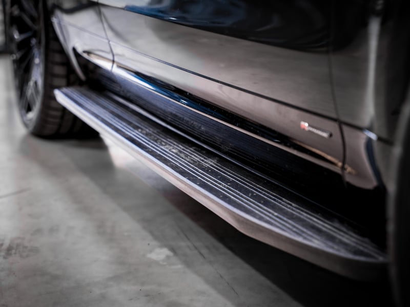 Land Rover Discovery R-Dynamic SE OR £35,000