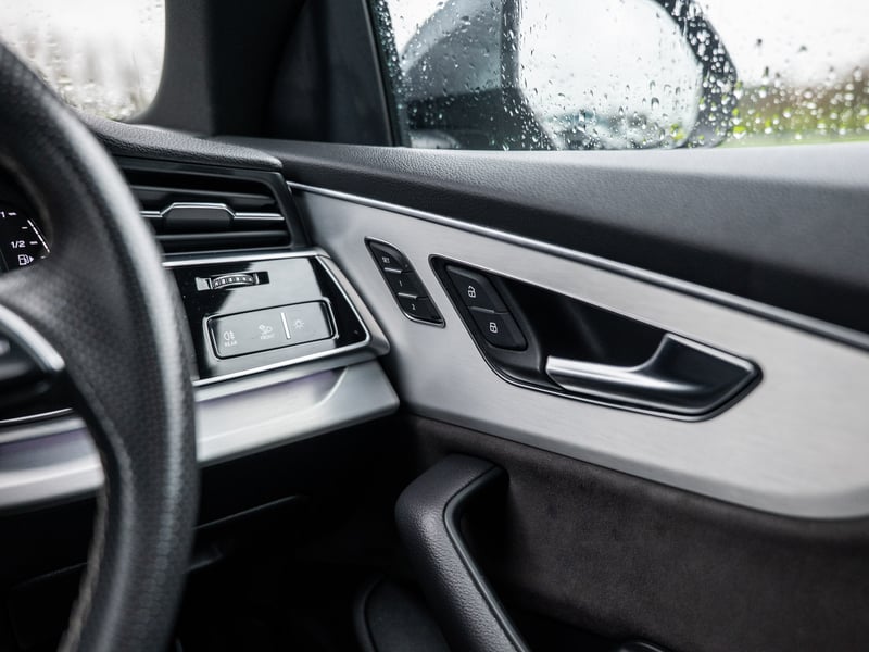 Grey Audi Q8 Quattro S-Line or £30,000