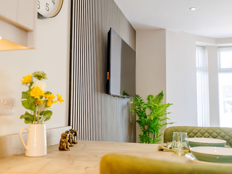 Portrush Apartment or £150,000 Flash Comp!