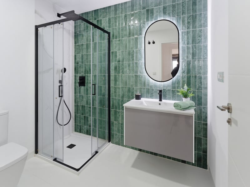 LOW ODDS Spanish Penthouse + £25k Cash Flash Comp!