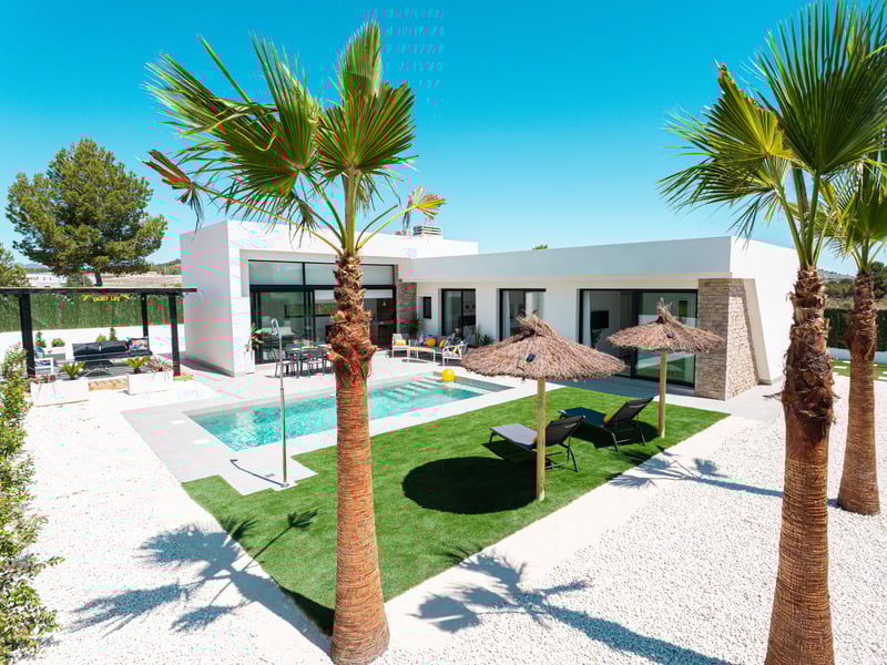 Low Odds 3 Bed Luxury Villa in Spain