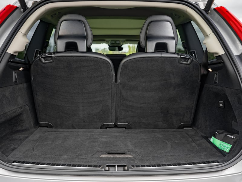 Volvo XC60 or £25,000