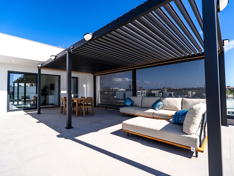 3 Bed Villa in Portugal or £700,000 - Beat The Clock!