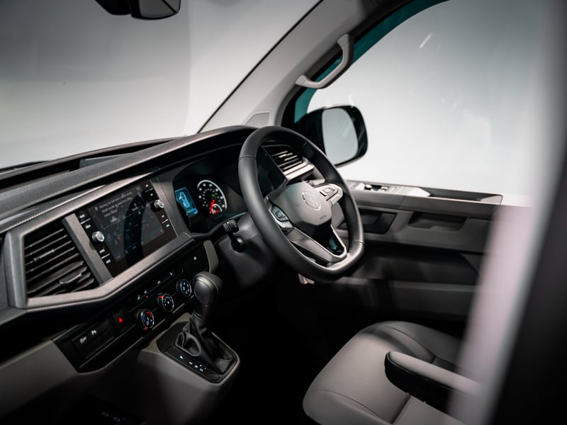 2023 VW 2.0 Transporter Kombi Crew Van