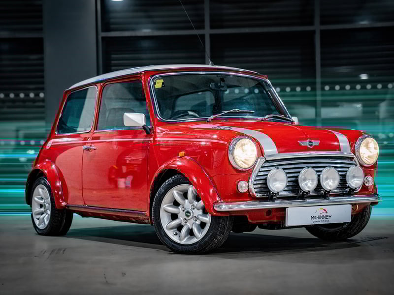 2001 Mini Cooper Sport or £15,000