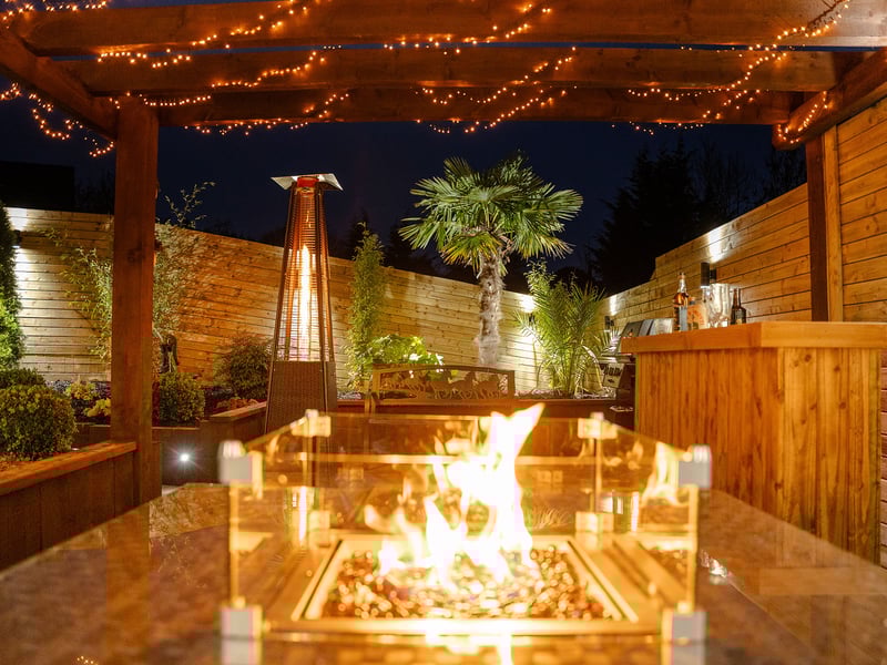 4 Bed Luxury House or 200k