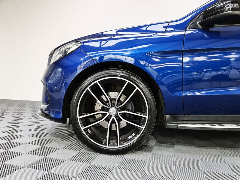 MERCEDES GLE 250 AMG NIGHT EDITION