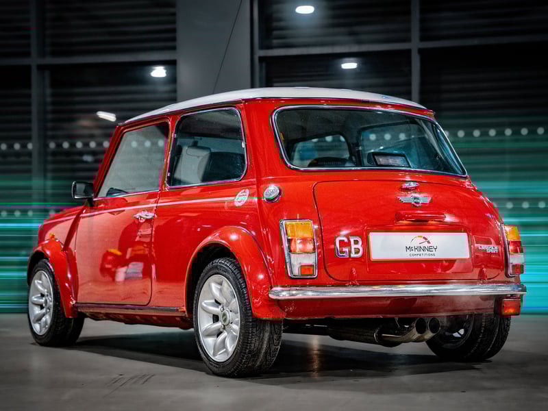 2001 Mini Cooper Sport or £15,000