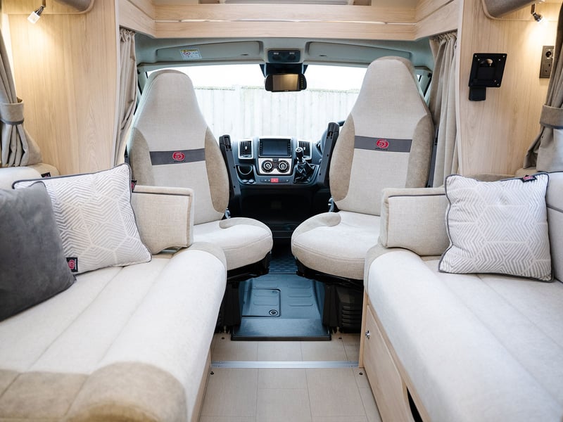 2025 Elddis Autoquest 150 OR £45,000