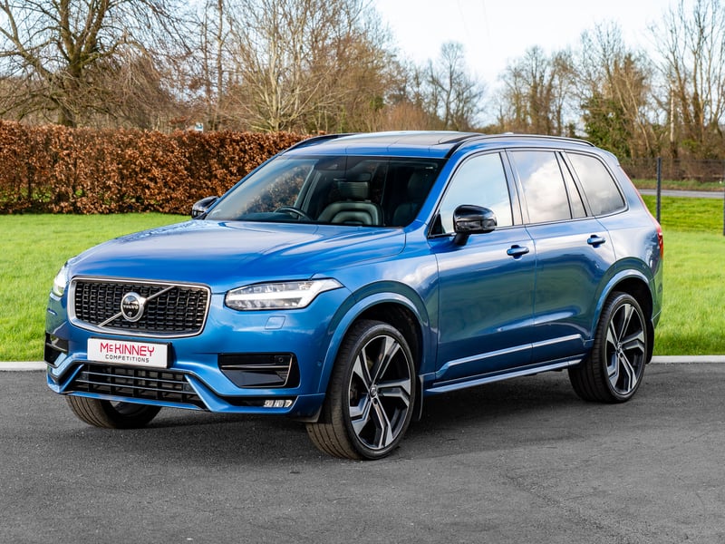 Volvo XC90 B5 R-Design OR £25,000