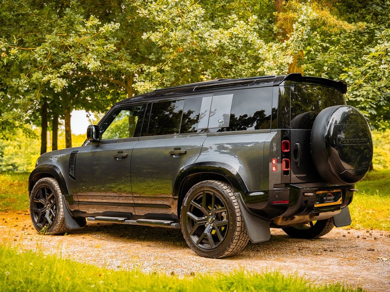 2022 Land Rover Defender D250 OR £50,000