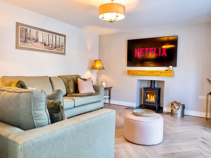 4 Bed Luxury House or Â£200K