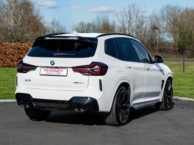 BMW X3 30E M Sport or £30,000