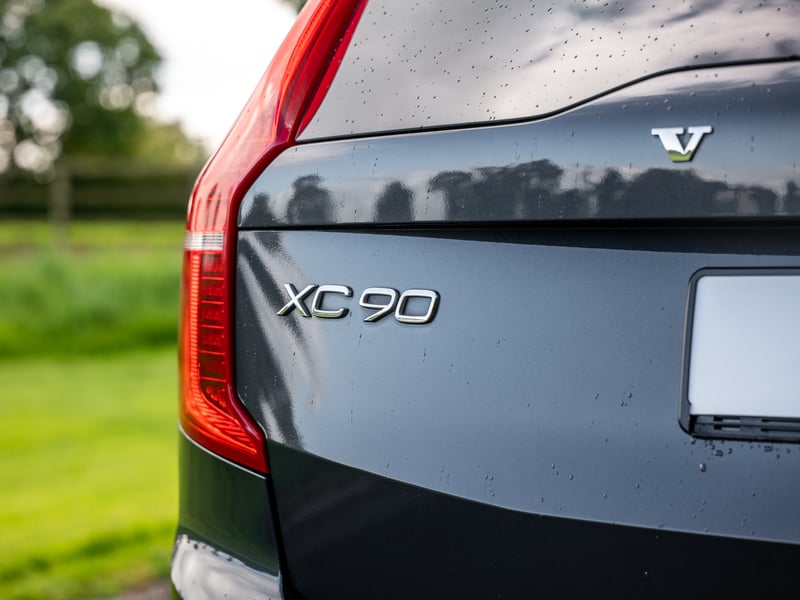 Volvo XC90 or £20,000