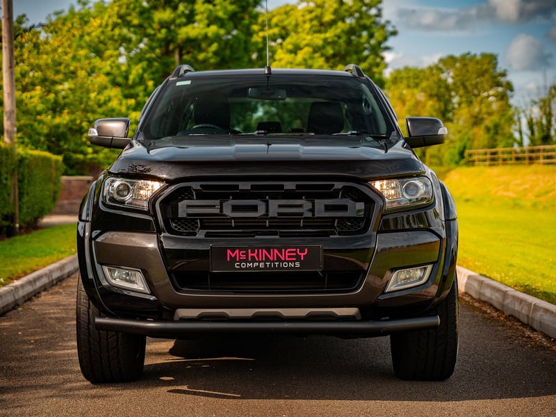 Ford Ranger Wildtrak 4x4 OR £15,000