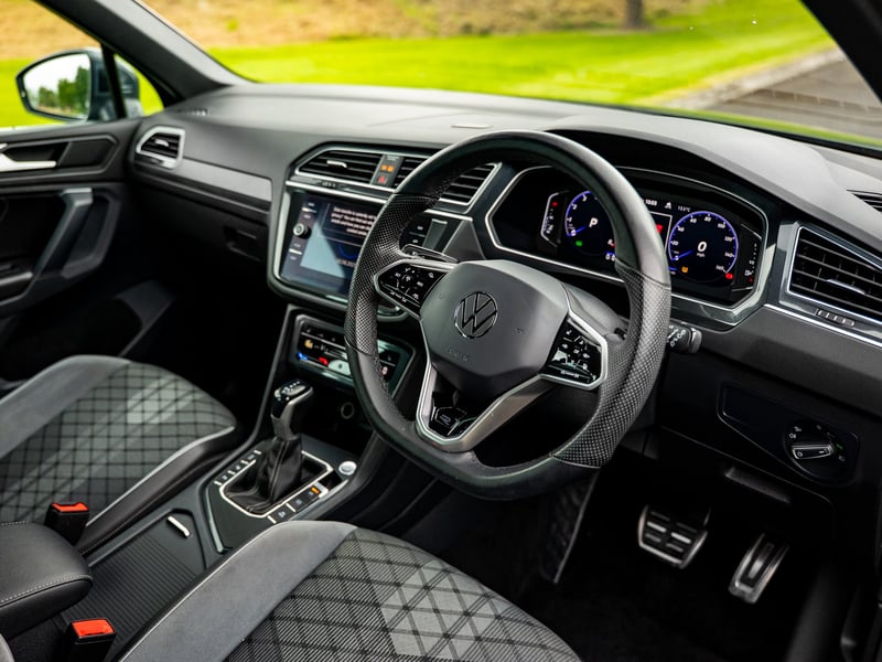 2021 VW Tiguan R-Line OR £20,000