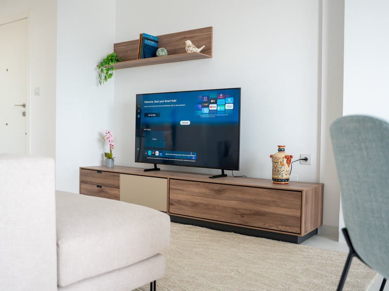 LOW ODDS Spanish Penthouse + £25k Cash Flash Comp!