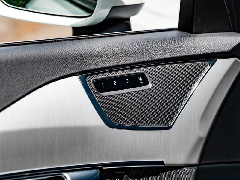 2022 Volvo XC90 Momentum OR £25,000