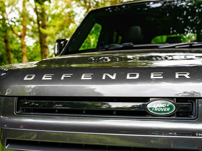 2022 Land Rover Defender D250 OR £45,000