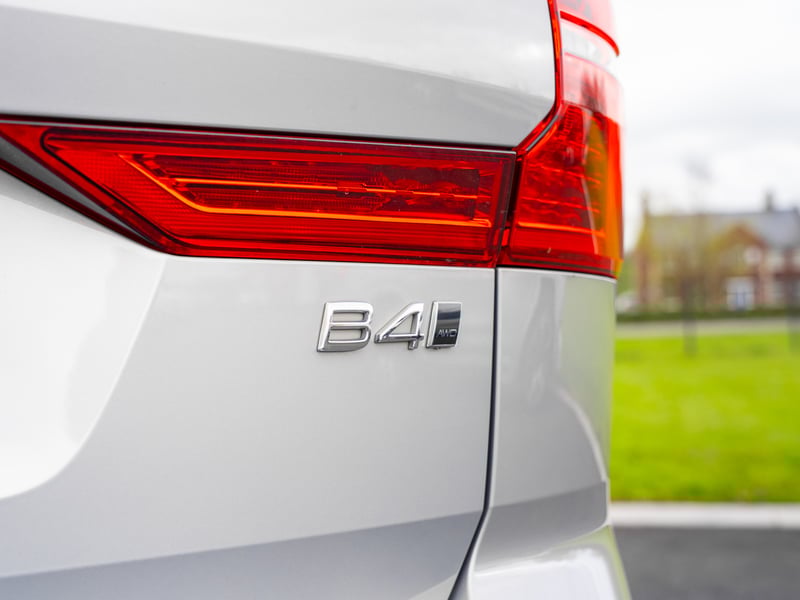 Volvo XC60 or £25,000