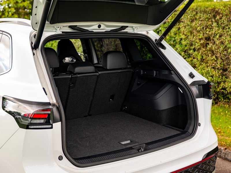2024 VW Tiguan R-Line Launch Edition OR £25,000
