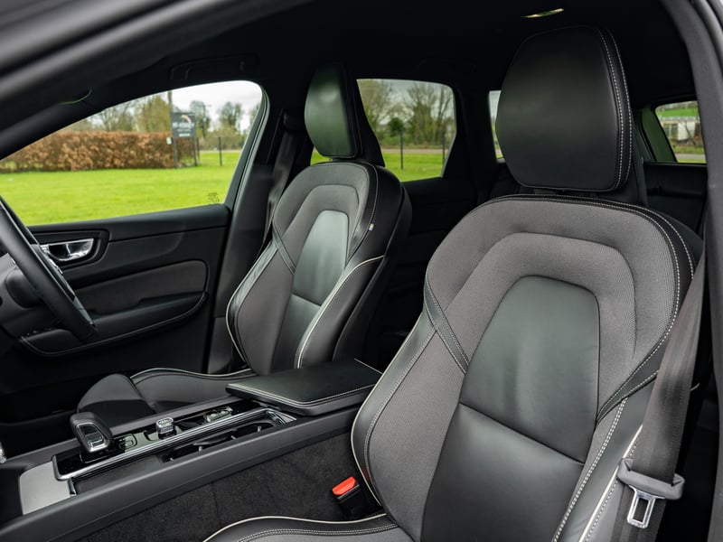 Volvo XC60 or £25,000