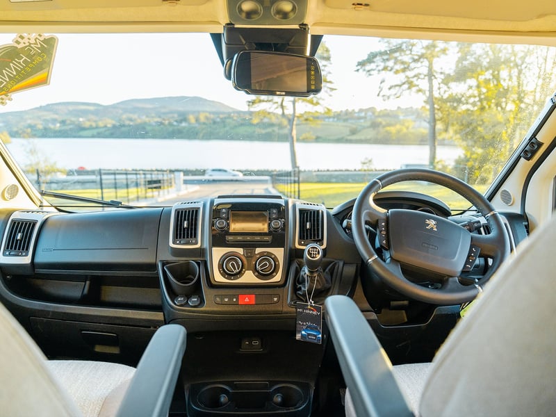 2022 Elddis Sorento 196 or £45,000