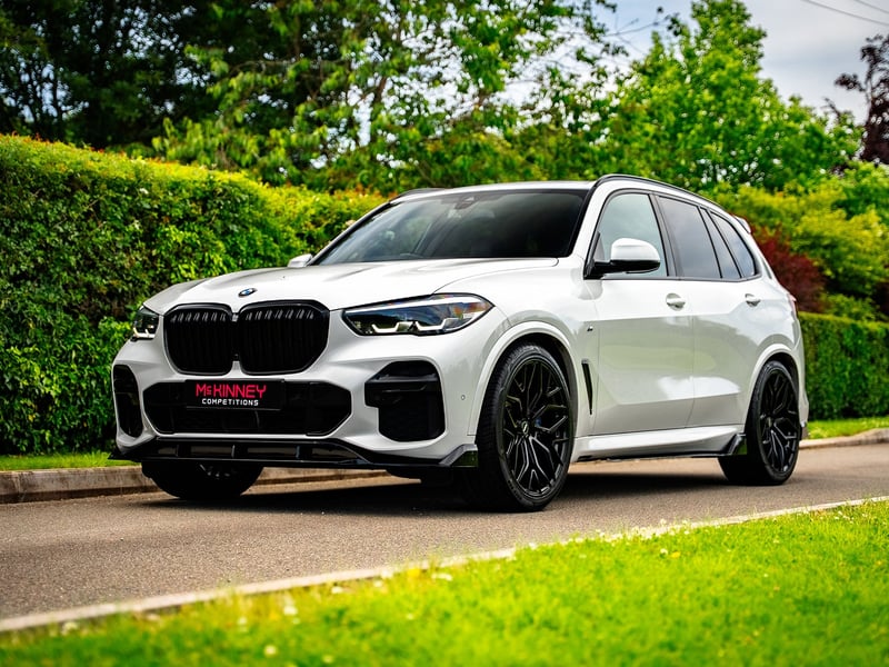2022 BMW X5 M Sport OR £30,000