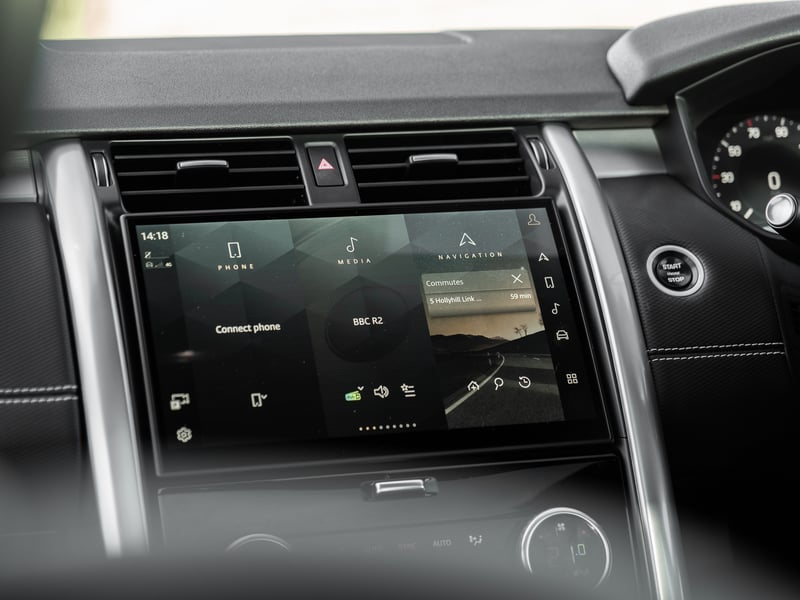 Land Rover Discovery 3.0 or £40,000