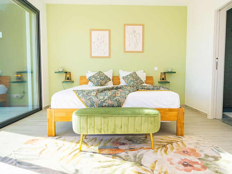 3 Bed Villa in Portugal or Â£500K 