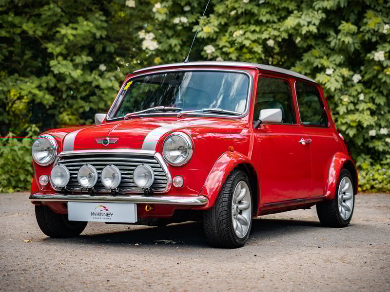 2001 Mini Cooper Sport or £15,000