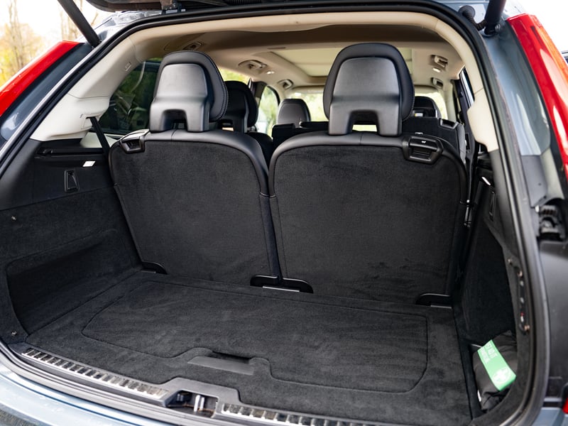 Volvo XC90 Ultra Dark or £35,000