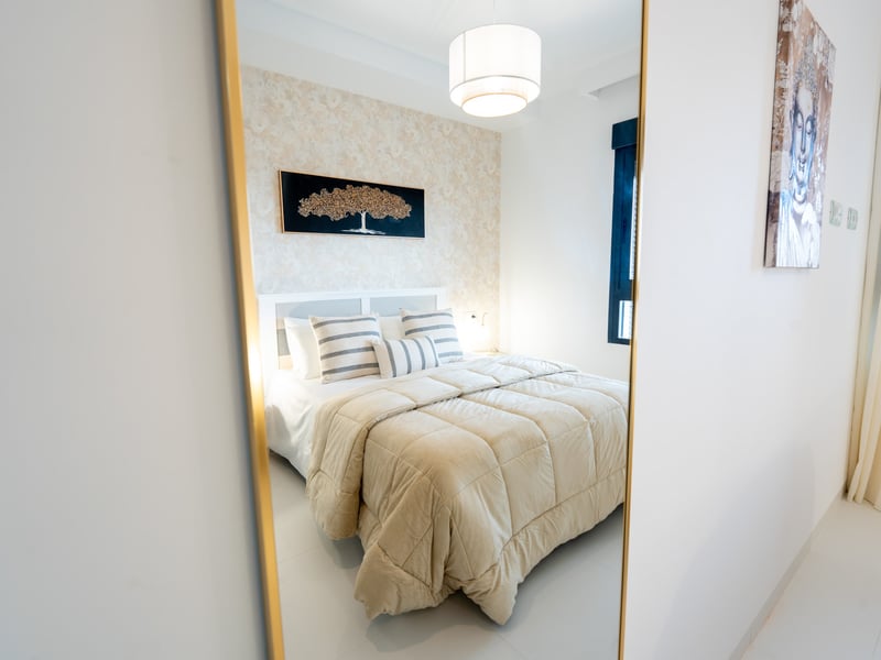 LOW ODDS Spanish Penthouse + £25k Cash Flash Comp!