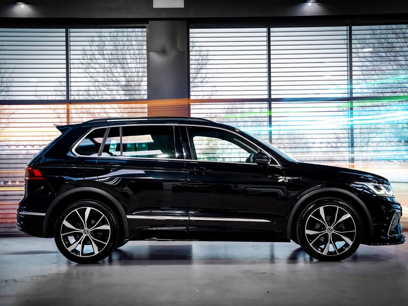 VW Tiguan R-Line 1.5 TSI OR £20,000
