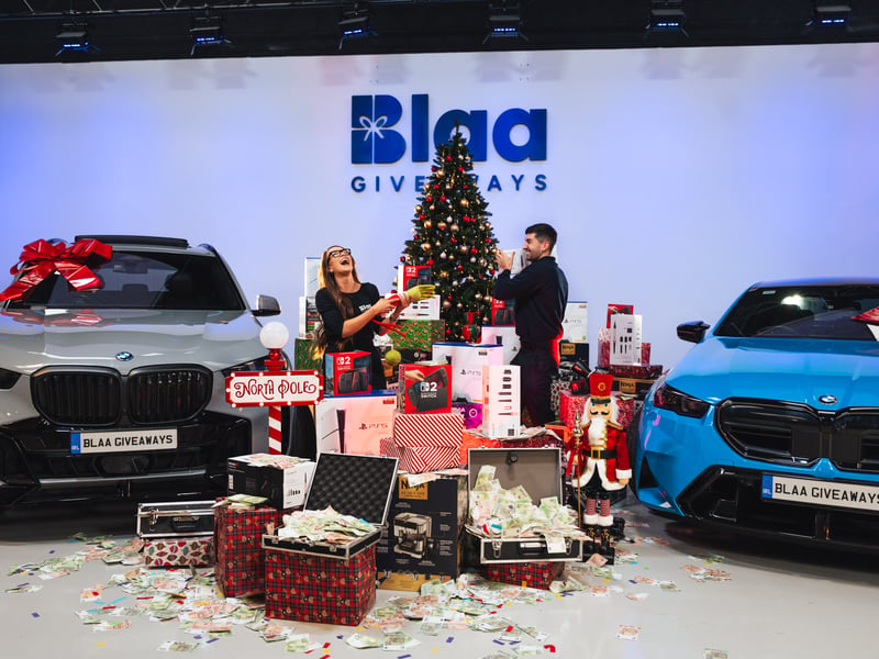 €500k Xmas Instant Win - BMW X5 or BMW M5 End Prize! | Blaa Giveaways