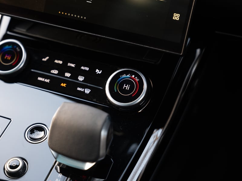 2023 Land Rover R-Rover Sport OR £50,000