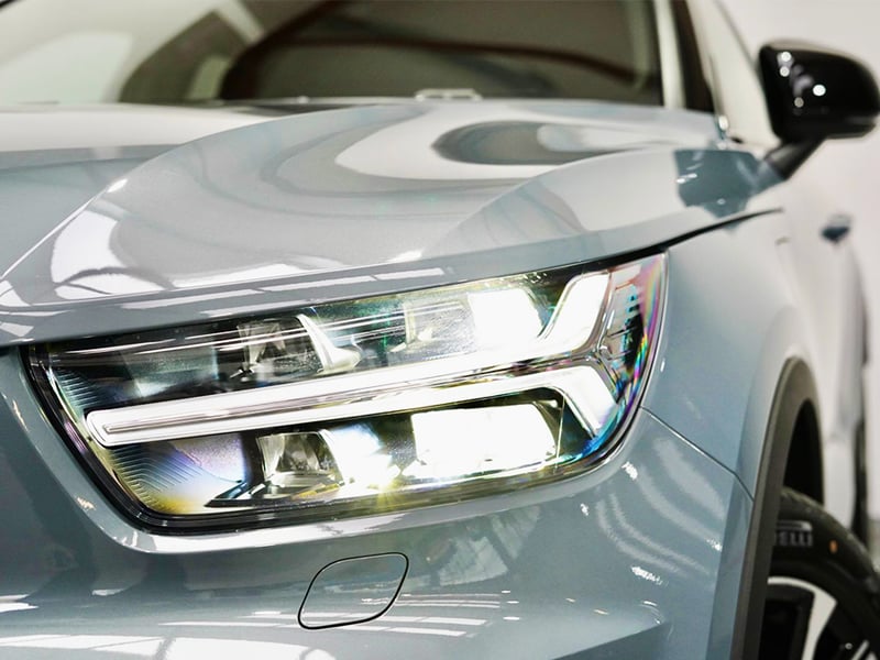 2022 Volvo XC40 Recharge Hybrid T5 R-Design