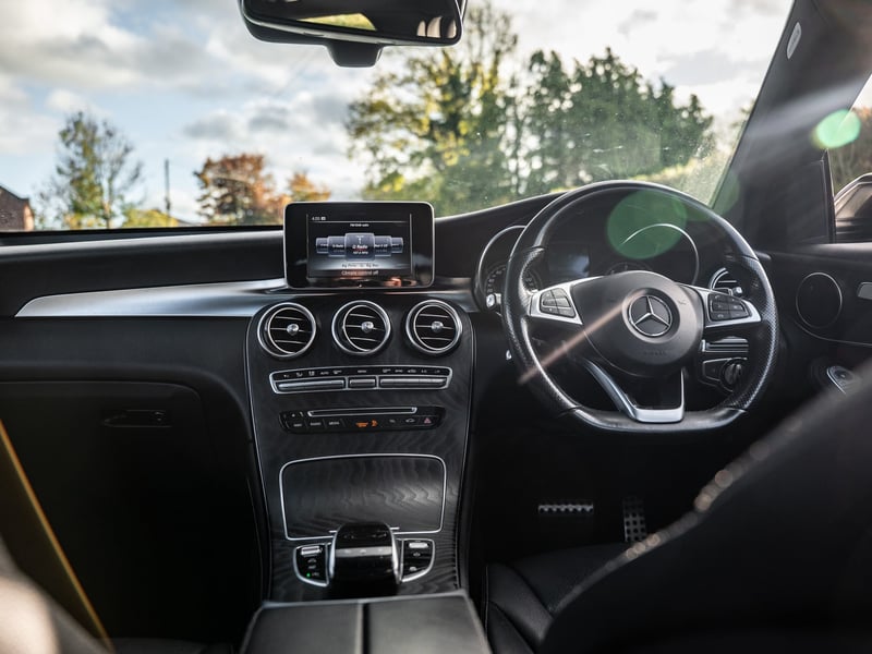 Mercedes GLC 250D OR £15,000